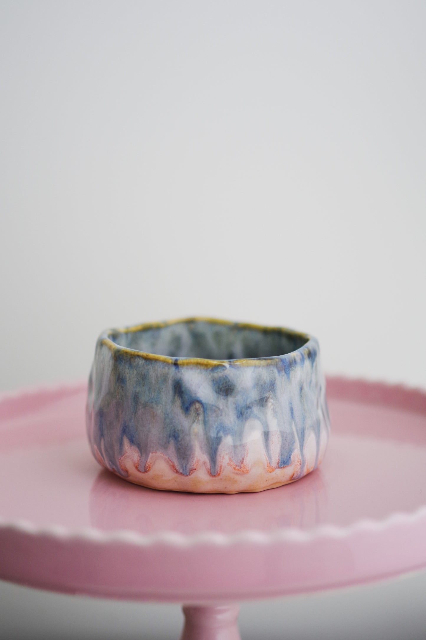 Short blue drippy bowl