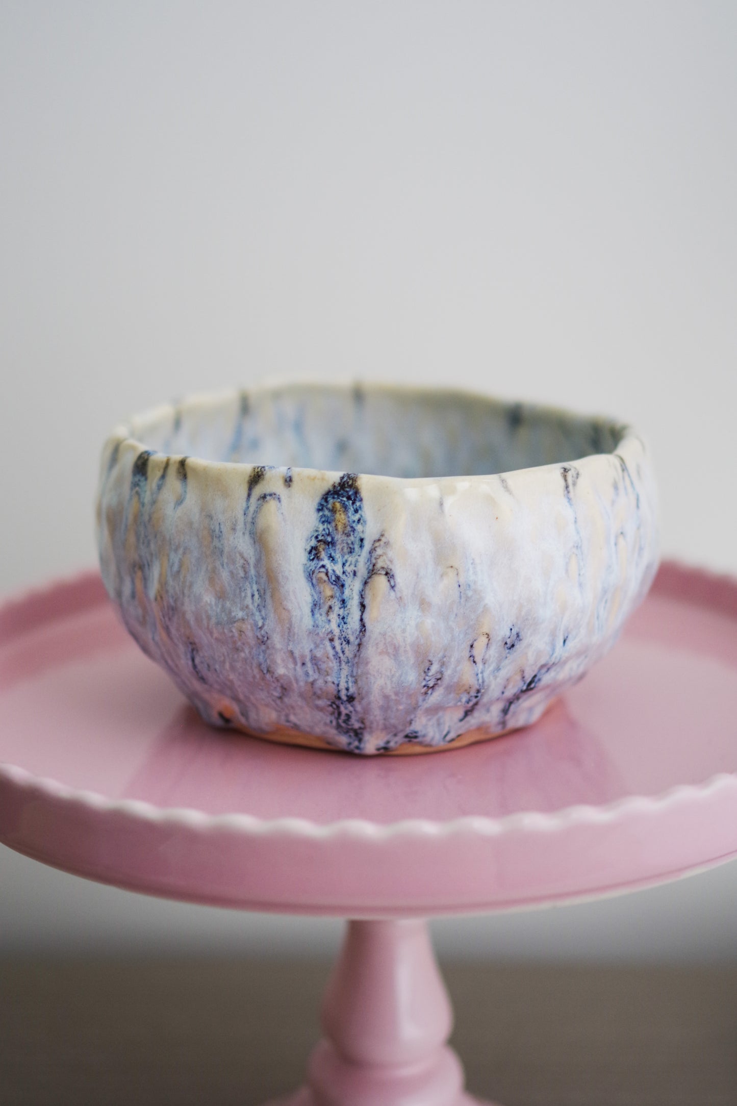 Black and white large drippy bowl